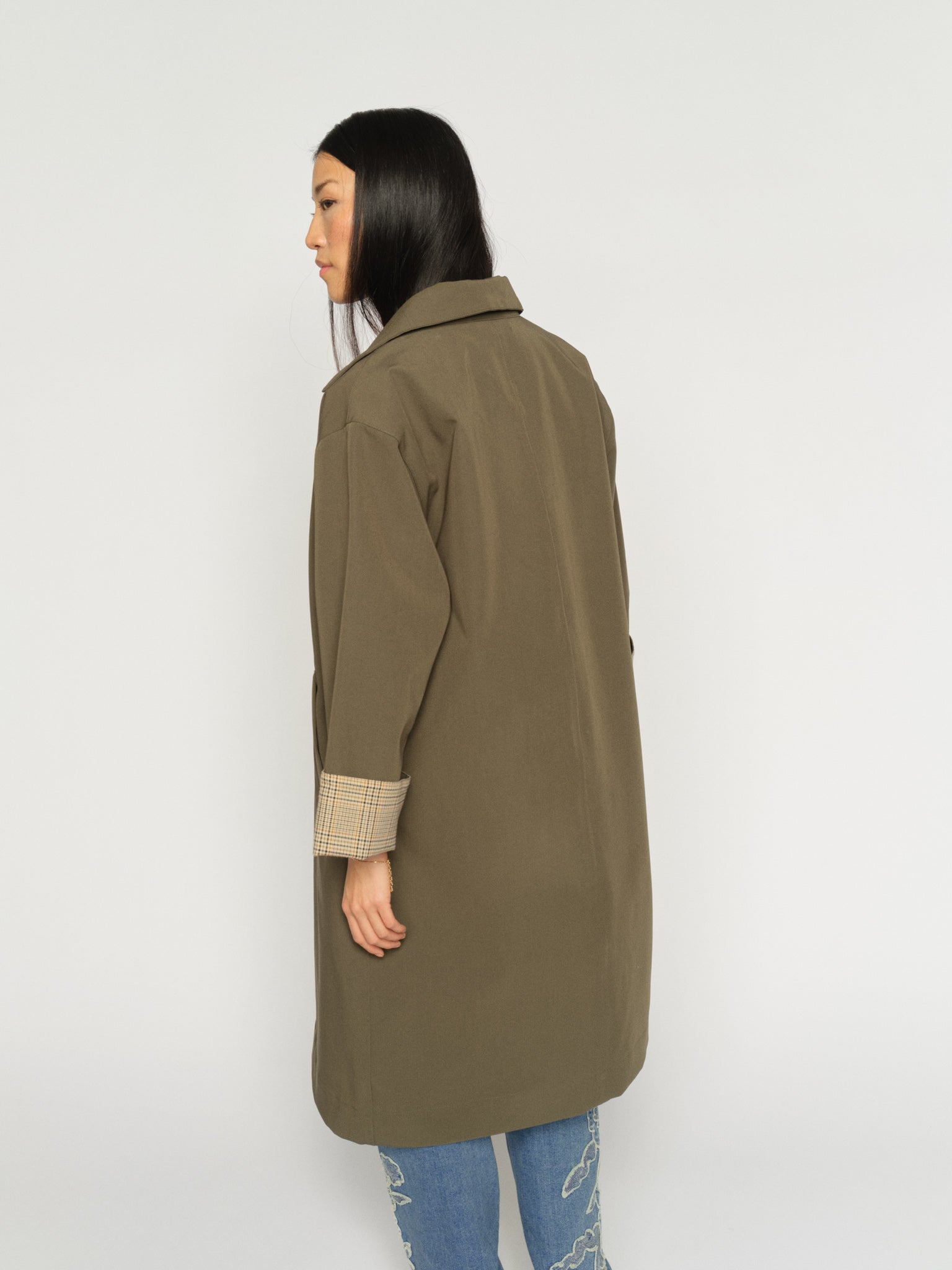 Modelshot / Olive Night / Detail