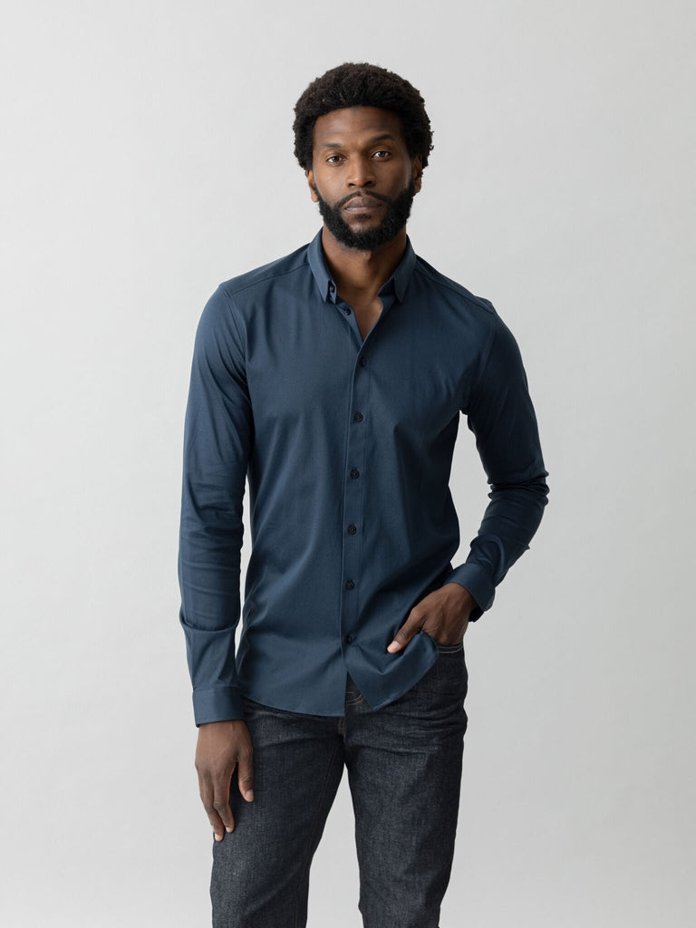 Modelshot / Navy / Detail