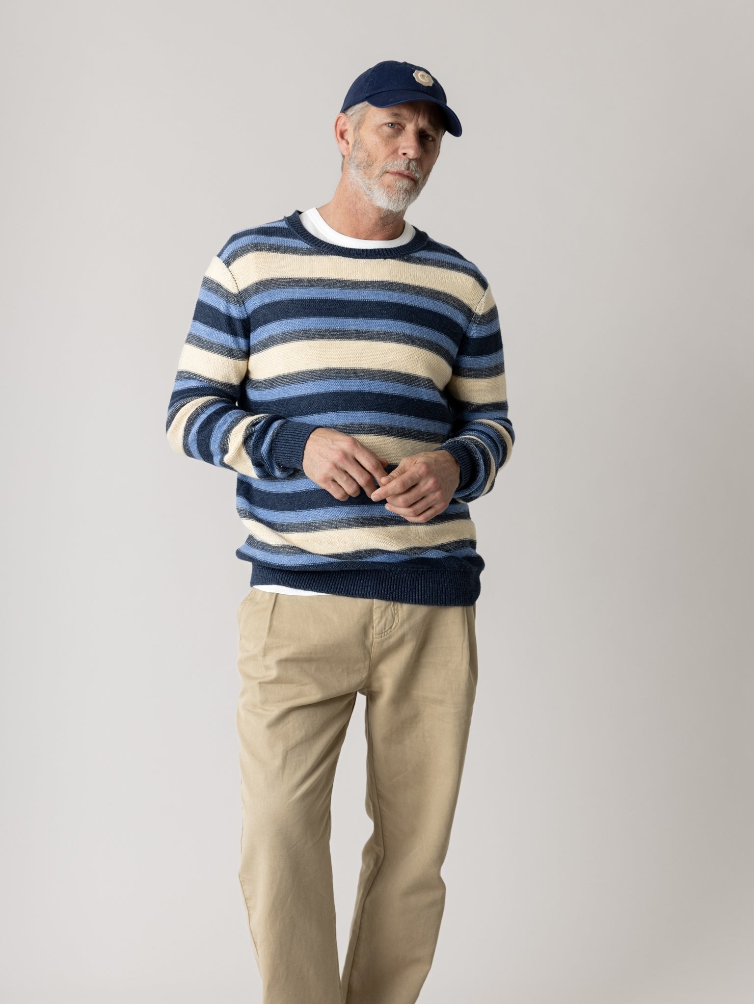 Modelshot / Navy / Detail